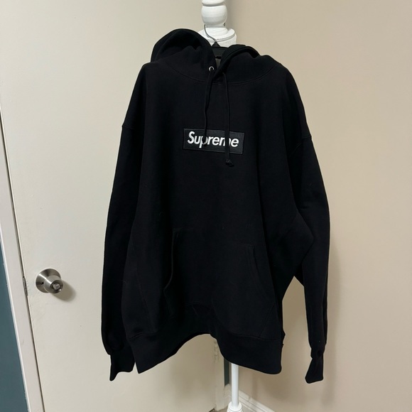 Supreme Box Logo Hooded Sweatshirt (FW23)/ BLACK/ Size small